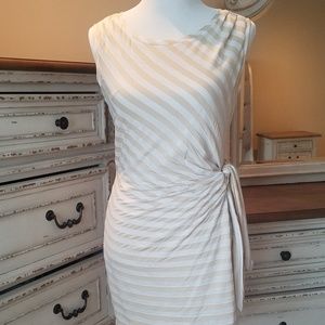 GUESS Wrap-Around Beige & White Dress Size 6